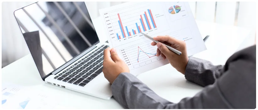 Gráficos mostrando finanças de ecommerce